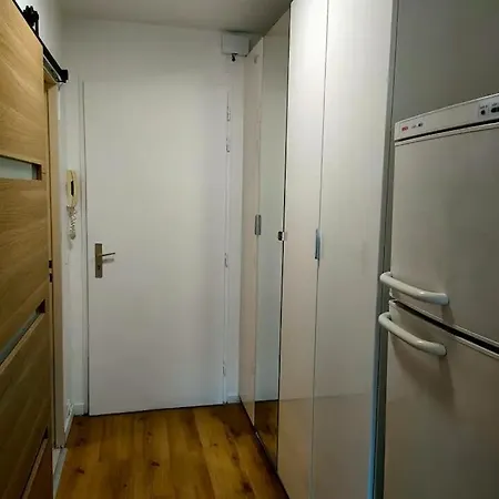 Charmant Studio רואיסי-אן-פרנס